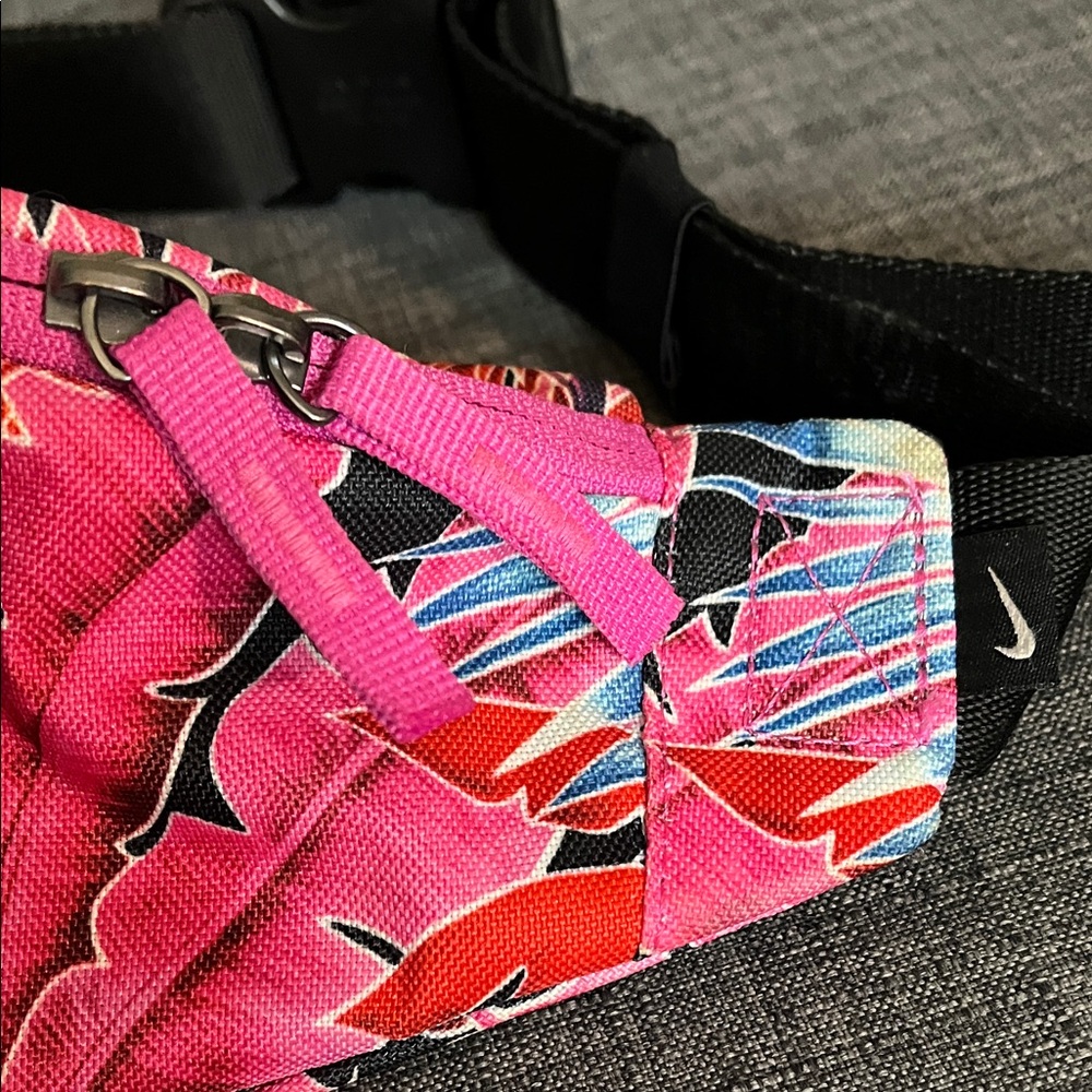 Nike SB Heritage Tropical Floral Waist Bag - Picture 3 of 8
